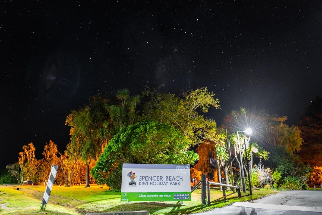 Spencer Beach Holiday Park Christchurch Exterior foto